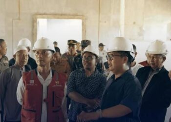 Pembangunan Masjid Besar Darussalam Capai 75 Persen, Wabup Kukar Dorong Penyelesaian Tepat Waktu.