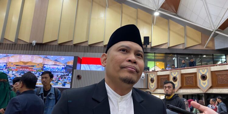 Di Tengah Derasnya Aktivitas Tambang, Suara Masyarakat Adat Kian Tenggelam