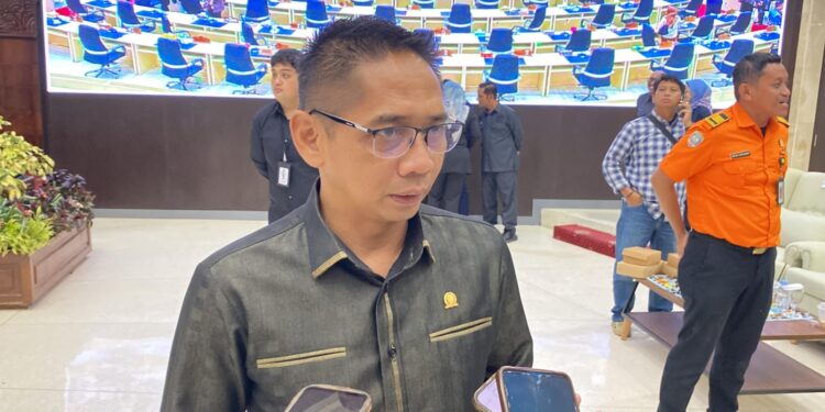 Firnadi: Pemprov Harus Tunjukkan Langkah Nyata Soal Pemindahan Jalur Tambang ke Sungai