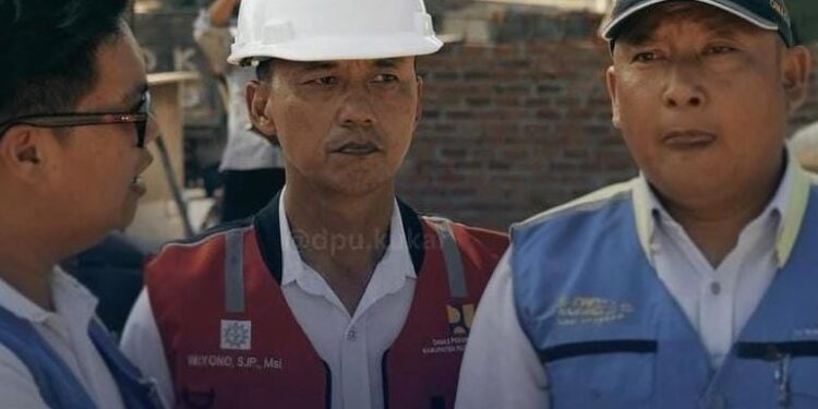 Kadis PU Kukar Pastikan Pembangunan Kawasan Patung Bung Karno Selesai Tepat Waktu