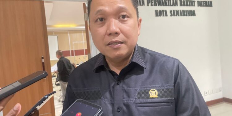 Ketua Komisi III DPRD Samarinda Desak Regulasi Ketat Bangunan di Sempadan Sungai untuk Cegah Banjir