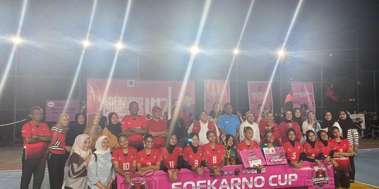 PLBV Gajah Mungkur Juara Soekarno Cup U-17, DPP PDI-P Resmi Tutup Turnamen Voli Remaja Kaltim