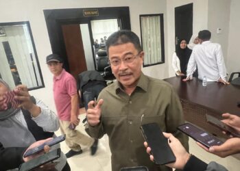 Pengibaran Bendera Anime Jelang HUT RI Picu Reaksi DPRD Kaltim