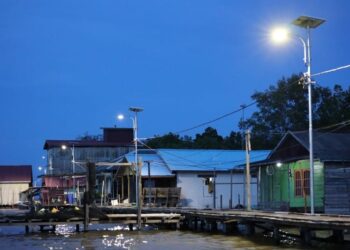 Gang Gelap Kini Benderang, Terang Kampongku Ubah Wajah Pemukiman