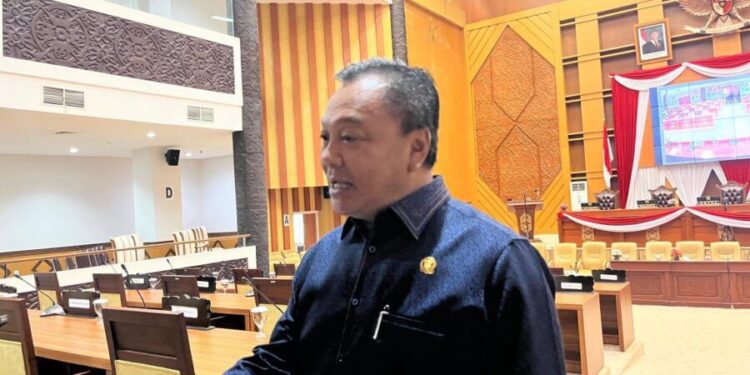 Longsor Putuskan Jalan Kuburan Cina, DPRD Samarinda Desak Penanganan Cepat