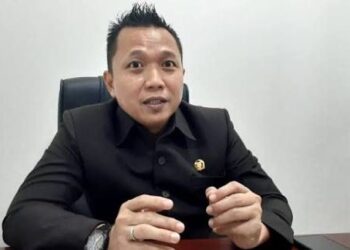 Warga Terperosok ke Drainase Suryanata, DPRD Samarinda Tegas Ingatkan PUPR Soal Keselamatan