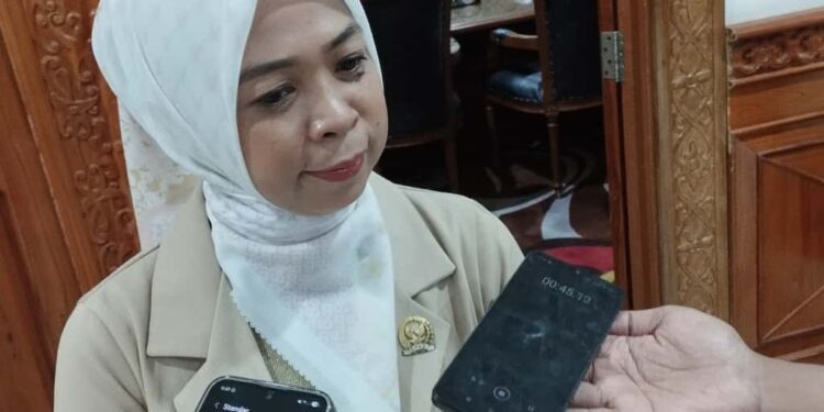 Hj. Mulyana  Perempuan Berperan Penting Cegah Kekerasan Seksual Anak di Kutai Timur