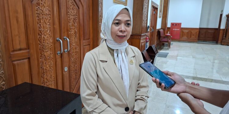 Hj. Mulyana  Perempuan Berperan Penting Cegah Kekerasan Seksual Anak di Kutai Timur
