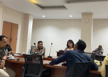 Parkir Dua Sisi Jalan Abul Hasan Dilonggarkan, DPRD: Langkah Maju Tertib Lalu Lintas