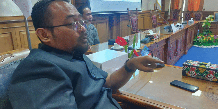 DPRD Kutim Perkuat Visi Perkebunan Berbasis Masyarakat untuk Kemandirian Ekonomi Daerah