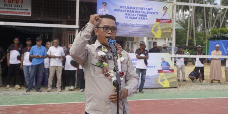 Pemkab Kutim Genjot Elektrifikasi 13 Desa dan Akses Jalan Tembus Manubar-Sandaran