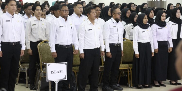 Bupati Kukuhkan 400 PPPK Kutim