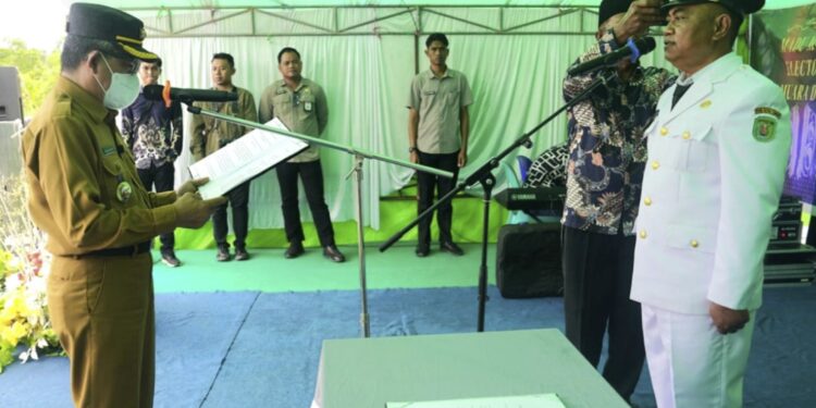 Pelantikan Kepala Desa Kelinjau Ilir, Bupati Kutim Ingatkan Koordinasi dan Akuntabilitas