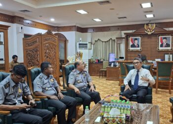 Mantapkan Layanan Keimigrasian di Kutim, Bupati Ardiansyah Dukung Eazy Passport
