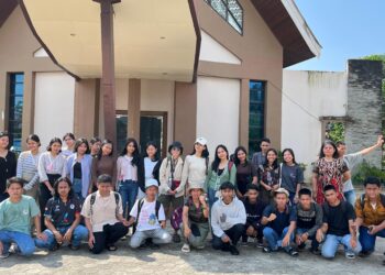 Remaja PPGT Elim Sangatta Temukan Jati Diri di Teluk Lombok