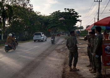 Jaga Ketertiban Kota, Satpol PP Kutim Lakukan Penertiban PKL di Titik Rawan Pelanggaran