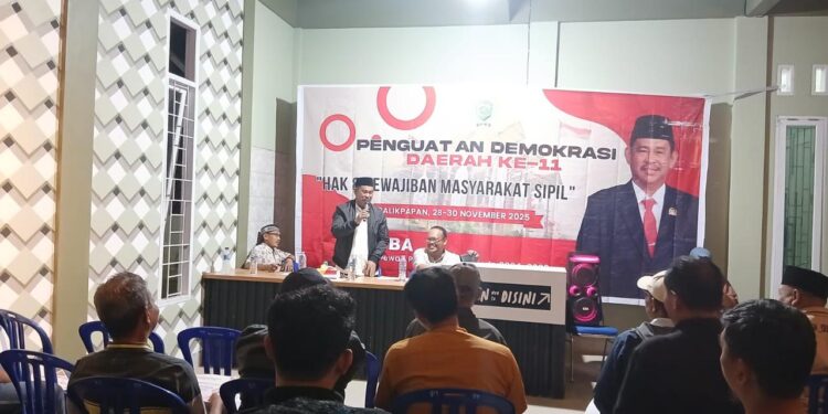 H. Baba Gelar Penguatan Demokrasi Daerah ke-11: Warga Sepinggan Didorong Pahami Hak dan Kewajiban Masyarakat Sipil