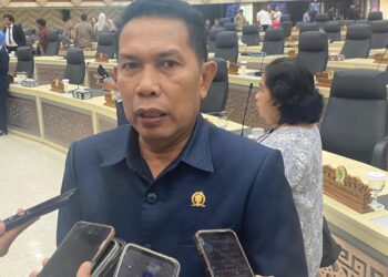 Agus Aras Kritik Kondisi Jalan Sangatta-Bontang : CSR Perusahaan Dinilai Belum Maksimal