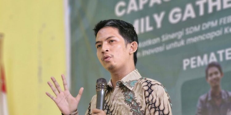 Pemilihan Kepala Daerah oleh DPRD: Kemunduran Demokrasi dan Pembangkangan terhadap Konstitusi
