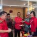 Penyerahan Tumpeng hingga Makan Bersama Rakyat, Cara PDI Perjuangan Kaltim Rayakan HUT ke-53