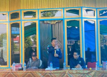Di Hulu Mahakam, Baharuddin Demmu Mendengar Suara Nelayan Muara Muntai