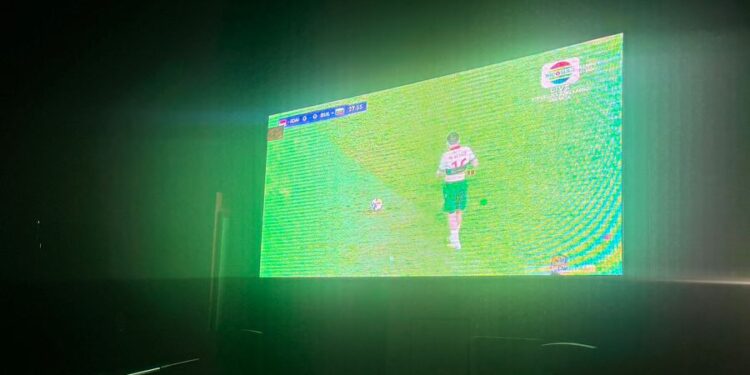 Temindung Bergemuruh, Nobar PAC PDI Perjuangan Sungai Pinang Serap Antusias Warga Samarinda