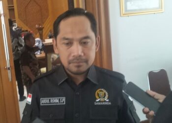 Pansus LKPJ Soroti Selisih Data Penduduk dalam Hearing dengan Disdukcapil dan Bapperida Samarinda