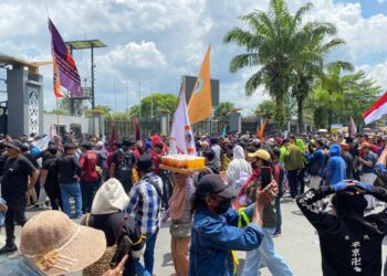 DPRD Kaltim Dikepung Ribuan Massa, Ananda Tegaskan Komitmen Kawal Aspirasi Rakyat