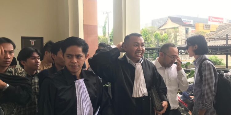 Jaksa Tetap pada Tuntutan, PH Minta Terdakwa Dibebaskan dalam Sidang Lanjutan Kasus Molotov di Samarinda
