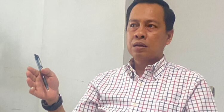 Ronal Stephen Loteng Kritik Syarat Desil dalam SPMB, Dinilai Hambat Siswa Miskin