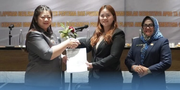 DPRD Mahulu Sepakati Raperda Pertanggungjawaban APBD 2025 Jadi Perda