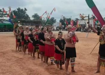 Lima Anak Jadi Bagian Ritual Ufah, Pemkab Kutim Tekankan Budaya sebagai Perekat Sosial