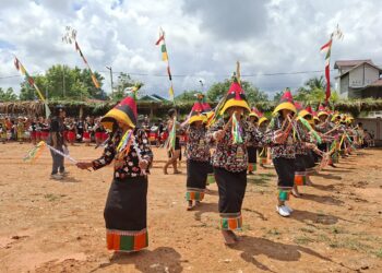 Dari Menyumpit hingga Tari Umaq Lekan, Festival UFAH Pertahankan Tradisi Dayak Kayan