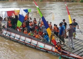 Sungai Bahau Jadi Arena Lomba, Festival UFAH Padukan Budaya dan Pesta Panen