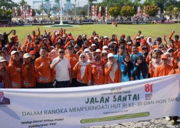 PGRI Kutim Peringati HGN dengan Jalan Sehat, Pemkab Siapkan Rencana Peningkatan Kesejahteraan Guru
