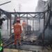Kebakaran Hanguskan Dua Bangunan di Loa Bahu Samarinda, Diduga Akibat Korsleting