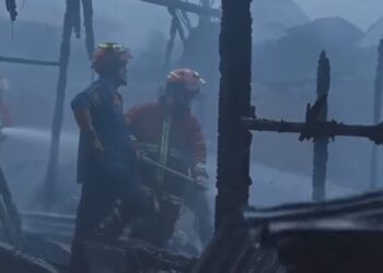 Kebakaran Hanguskan Bangsalan dan Empat Kios Kantin di Samarinda, Dua Orang Luka Bakar