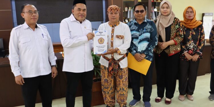 DPRD Kukar Dorong Perda Perlindungan Masyarakat Adat Kedang Ipil
