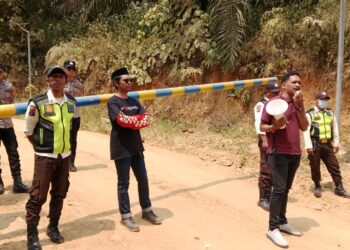 Saat Petani Tepian Makmur Memilih Melawan: Tanah, Kebun, dan Masa Depan yang Dipertaruhkan