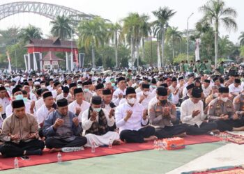 Salat Istisqa Digelar di Tenggarong, Junadi Ajak Masyarakat Perkuat Ikhtiar