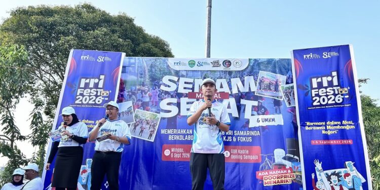 Senam Sehat Massal Meriahkan HUT ke-81 RRI Samarinda, dr. Andi Satya Ajak Masyarakat Peduli Kesehatan