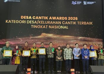 Dari Data Menjadi Kebijakan yang Menyentuh Warga, Sumber Sari Raih Penghargaan Desa Cinta Statistik Tingkat Nasional